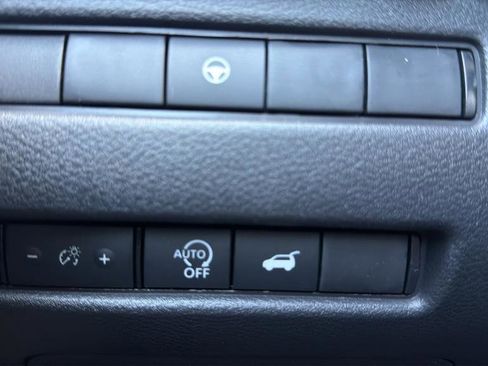New 2026 Nissan Rogue SV AWD/4WD image 25