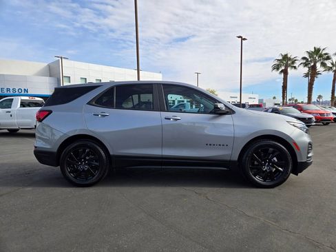 Used 2024 Chevrolet Equinox LS w/ LS Convenience Package image 7