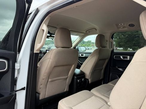 Used 2022 Ford Explorer 4WD image 15