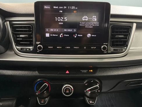 Used 2022 Kia Rio S FWD image 15