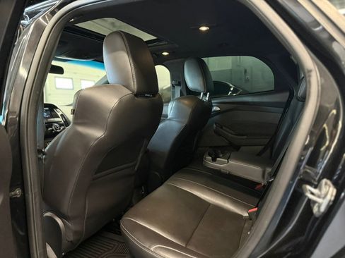Used 2014 Ford Focus ST w/ Equipment Group 202A FWD image 30