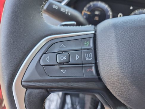 Used 2023 Jeep Grand Cherokee Altitude AWD/4WD image 25
