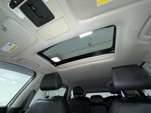 Used 2024 Honda CR-V EX-L image 25