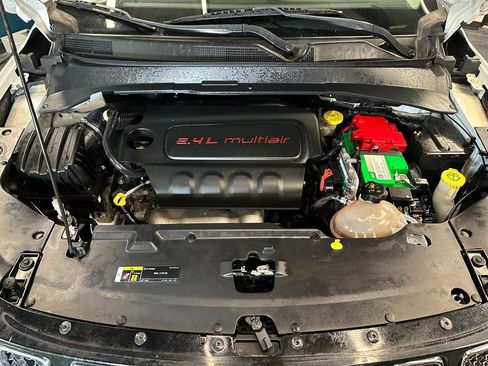 Used 2021 Jeep Compass Latitude w/ Convenience Group image 24