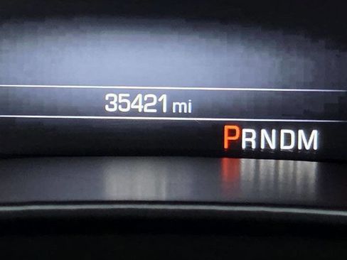 Used 2015 GMC Canyon SLE image 14