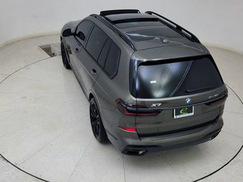 Used 2025 BMW X7 xDrive40i w/ M Sport Package AWD/4WD image 85