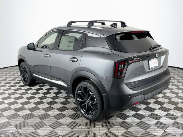 New 2027 Nissan Kicks SR w/ SR Premium Package FWD image 5