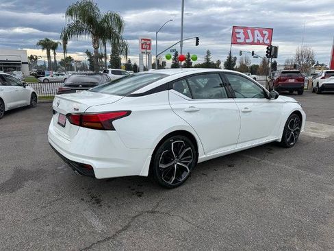 New 2025 Nissan Altima 2.5 SR w/ SR Premium Package image 6