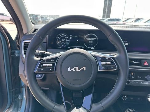 Used 2024 Kia Seltos EX image 15