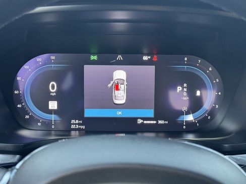 Used 2024 Volvo S60 B5 Plus image 32