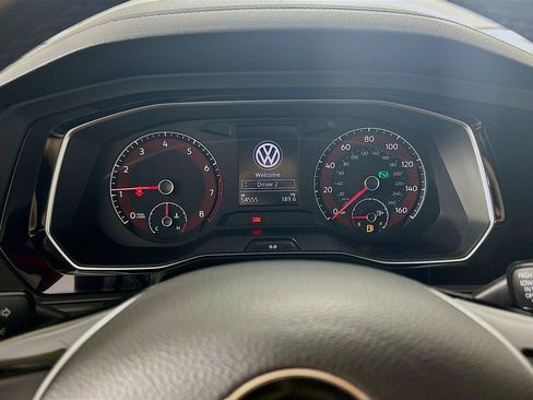 Used 2019 Volkswagen Jetta SE FWD image 12