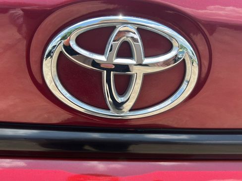 Used 2024 Toyota Corolla LE FWD image 30
