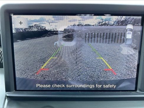 Used 2022 Ford Maverick XL image 18