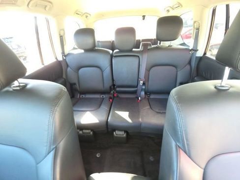 Used 2021 Nissan Armada SV w/ SV Appearance Package image 22