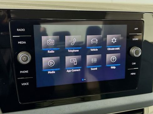 New 2026 Volkswagen Jetta SE image 15