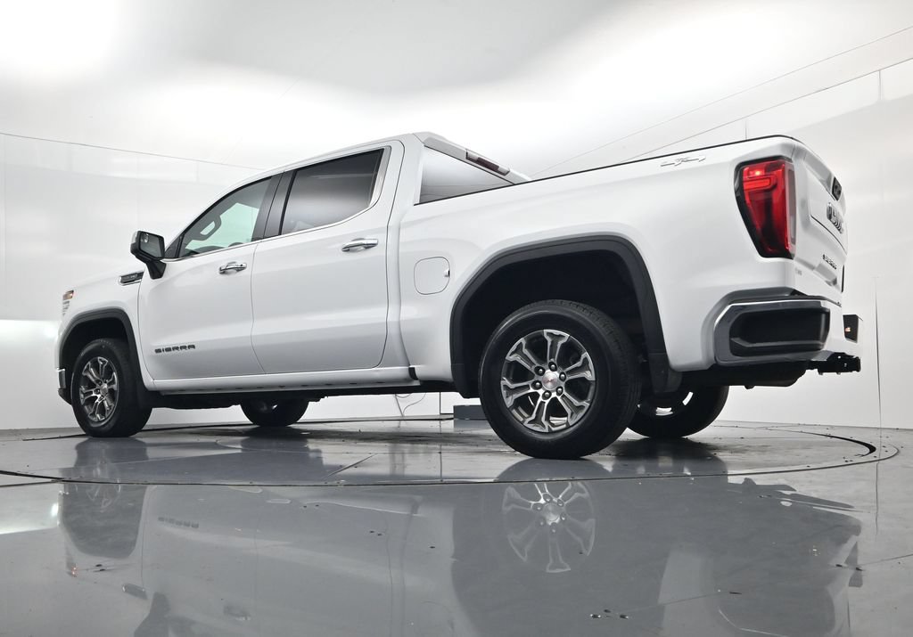 Used 2024 GMC Sierra 1500 SLT AWD/4WD image 42