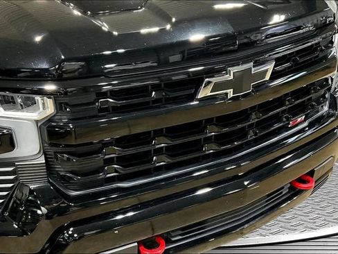 Certified 2024 Chevrolet Silverado 1500 LT Trail Boss w/ Convenience Package II AWD/4WD image 32