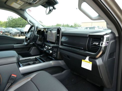 New 2026 Ford F250 Lariat AWD/4WD image 12