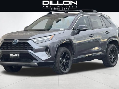 Used 2022 Toyota RAV4 XSE AWD/4WD image 8
