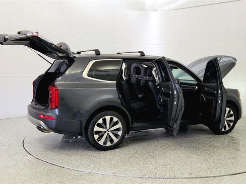 Used 2020 Kia Telluride S AWD/4WD image 12