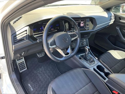 Certified 2023 Volkswagen Jetta Sport FWD image 14