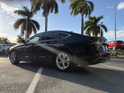Used 2023 Honda Accord LX image 19