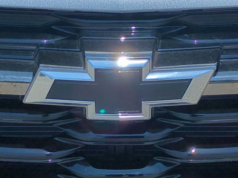 New 2026 Chevrolet Trax RS FWD image 8