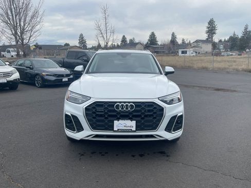 Used 2021 Audi Q5 e Premium Plus image 10