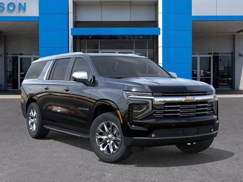 New 2026 Chevrolet Suburban Premier image 7