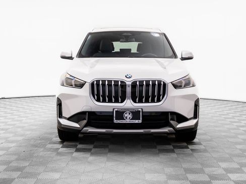 Certified 2023 BMW X1 xDrive28i w/ Convenience Package image 8
