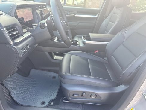 New 2026 GMC Terrain Elevation w/ Elevation Premium Package AWD/4WD image 22