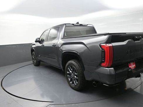 Used 2024 Toyota Tundra Platinum AWD/4WD image 62