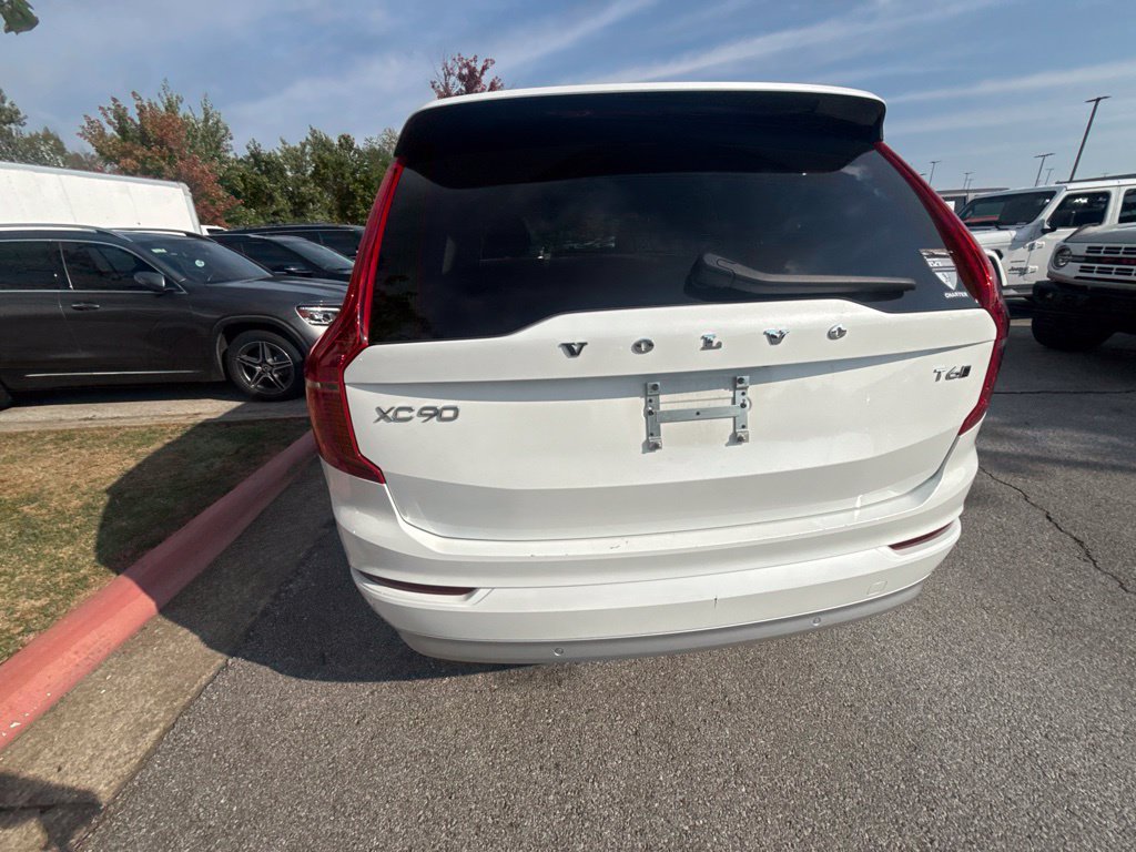 Used 2022 Volvo XC90 T6 Momentum w/ Advanced Package AWD/4WD image 25
