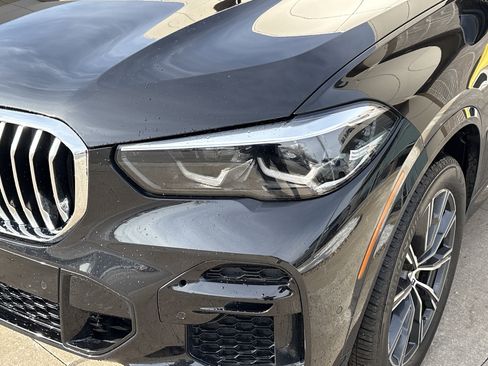 Used 2023 BMW X5 xDrive40i w/ M Sport Package image 6