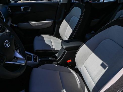 New 2026 Hyundai Venue SEL image 17