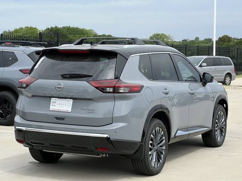 New 2026 Nissan Rogue Platinum w/ Platinum Premium Package AWD/4WD image 4