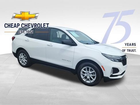 Used 2024 Chevrolet Equinox LS w/ LS Convenience Package AWD/4WD image 7