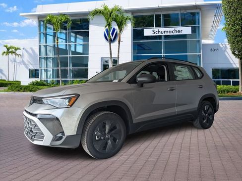 New 2026 Volkswagen Taos S FWD image 4