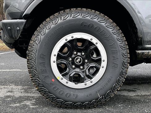 New 2026 Ford Bronco Badlands AWD/4WD image 11
