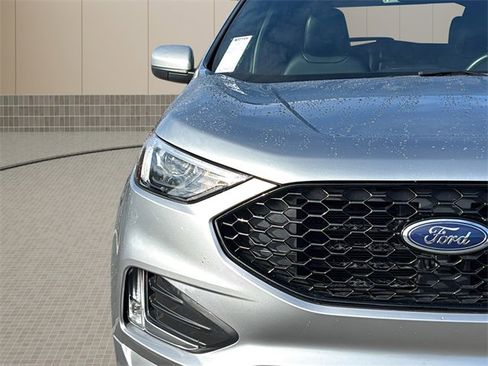 Used 2024 Ford Edge ST-Line image 10
