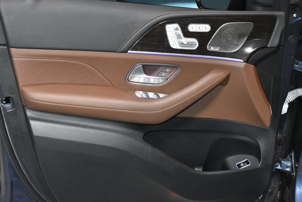 Certified 2024 Mercedes-Benz GLE 350 4MATIC image 4