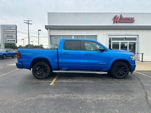 Used 2022 RAM 1500 Laramie AWD/4WD image 9
