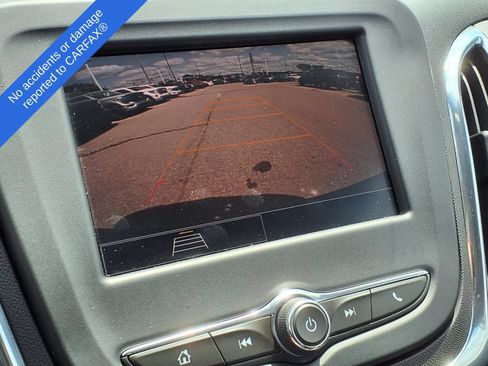 Used 2024 Chevrolet Equinox LT FWD image 23