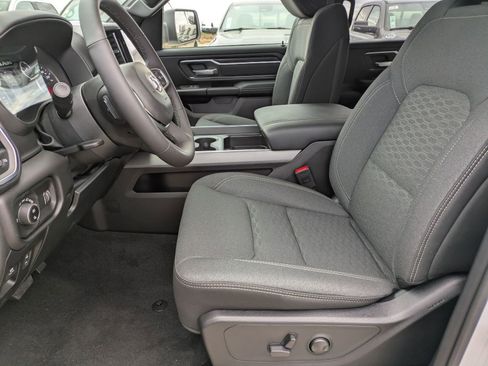New 2026 RAM 1500 Lone Star AWD/4WD image 11