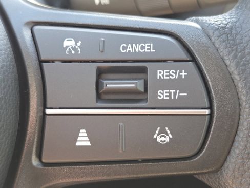 New 2026 Honda CR-V EX image 9
