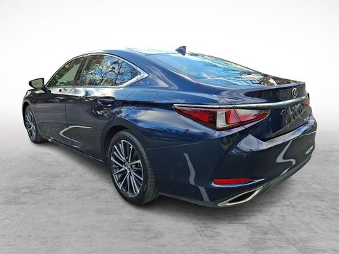 Certified 2023 Lexus ES 350 w/ Premium Package image 4