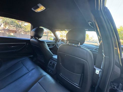 Used 2017 BMW 328d xDrive Sedan AWD/4WD image 24