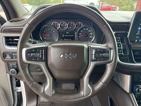 Used 2021 Chevrolet Tahoe Z71 w/ Rear Media and Nav Package AWD/4WD image 59