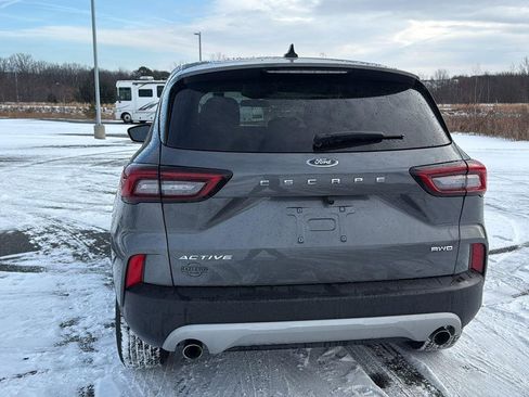 Used 2025 Ford Escape Active image 8