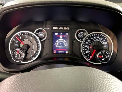 Used 2023 RAM 1500 Big Horn AWD/4WD image 23